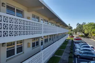 8101 11th St N, Saint Petersburg, FL 33702 - Photo 2