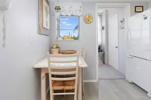 8101 11th St N, Saint Petersburg, FL 33702 - Photo 10
