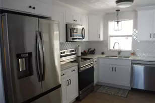 91 Redwood Dr, Safety Harbor, FL 34695 - Photo 2