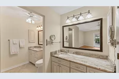 270 Laurel Hollow Drive #34, Nokomis, FL 34275 - Photo 12