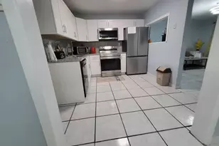 3552 38th Ave N, Saint Petersburg, FL 33713 - Photo 14