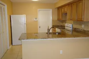 4012 Circlewood Ct, Tampa, FL 33614 - Photo 6
