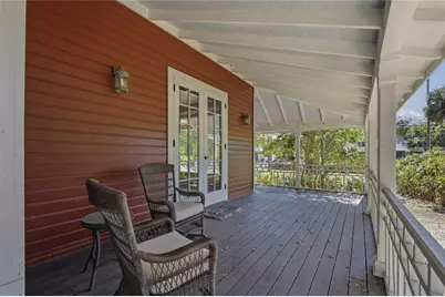 34 W Orange Street, Tarpon Springs, FL 34689 - Photo 12