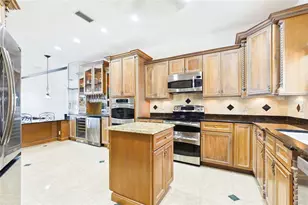 487 Pinellas Bayway S, Tierra Verde, FL 33715 - Photo 12