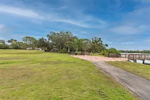 2624 Bridle Dr, Plant City, FL 33566 - Photo 64