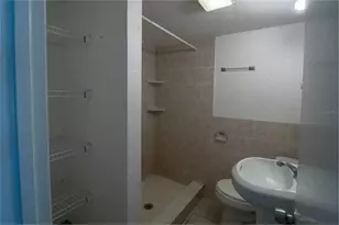 8805 Temple Park Dr, Tampa, FL 33637 - Photo 16