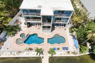 125 110th Ave, Treasure Island, FL 33706 - Photo 4