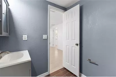 8623 Parkway Circle, Riverview, FL 33569 - Photo 18