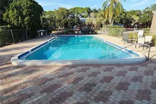 8370 13th St N, Saint Petersburg, FL 33702 - Photo 46
