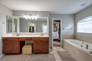 2525 Cross More St, Valrico, FL 33594 - Photo 24