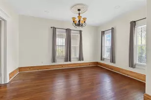 531 16th St S, Saint Petersburg, FL 33705 - Photo 6