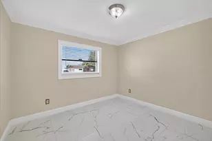 2015 Balfour Cir, Tampa, FL 33619 - Photo 28
