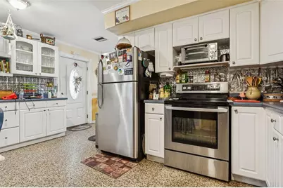 305 N Lauber Way, Tampa, FL 33609 - Photo 12