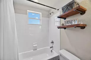 4645 Executive Meadows Dr, Plant City, FL 33567 - Photo 40