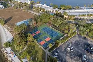 611 Destiny Dr, Ruskin, FL 33570 - Photo 30