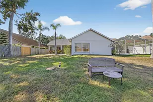 16604 Lake Heather Dr, Tampa, FL 33618 - Photo 58