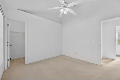 16604 Lake Heather Drive, Tampa, FL 33618 - Photo 38