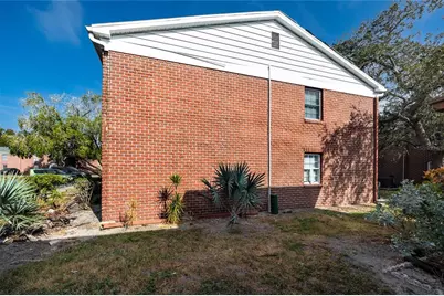 8345 13th Street N #B, Saint Petersburg, FL 33702 - Photo 36