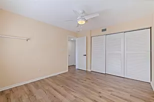 6826 Stonesthrow Cir N, Saint Petersburg, FL 33710 - Photo 20