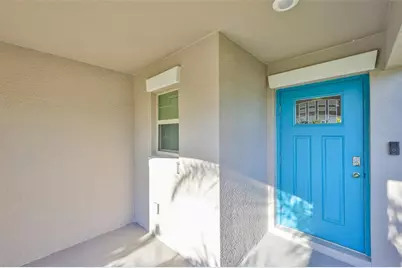 31867 Barrel Wave Way, Wesley Chapel, FL 33545 - Photo 6