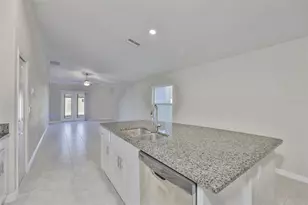 31867 Barrel Wave Way, Wesley Chapel, FL 33545 - Photo 10