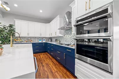 6325 11th Avenue S, Gulfport, FL 33707 - Photo 10