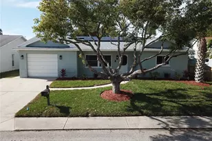 9105 Ledgestone Ln, Port Richey, FL 34668 - Photo 6