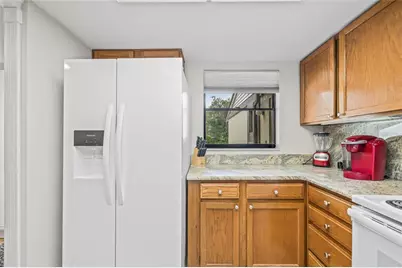 222 Woodlake Wynde #222, Oldsmar, FL 34677 - Photo 10