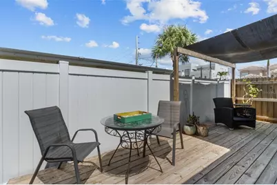 7950 Causeway Boulevard N, Saint Petersburg, FL 33707 - Photo 10