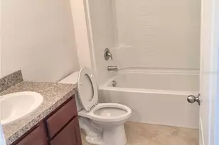 943 Summer Glen Dr, Winter Haven, FL 33880 - Photo 12