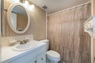 6042 1st Ave S, Saint Petersburg, FL 33707 - Photo 10