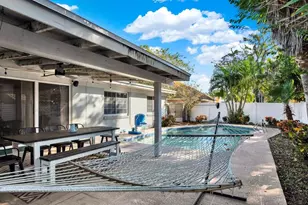 10524 Orange Grove Dr, Tampa, FL 33618 - Photo 28