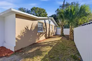 525 27th Ave S, Saint Petersburg, FL 33705 - Photo 6