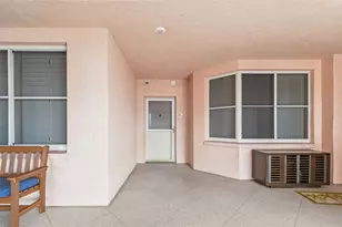 4991 Bacopa Ln S, Saint Petersburg, FL 33715 - Photo 4