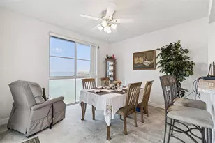 4991 Bacopa Ln S, Saint Petersburg, FL 33715 - Photo 28