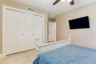 5028 42nd St S, Saint Petersburg, FL 33711 - Photo 32