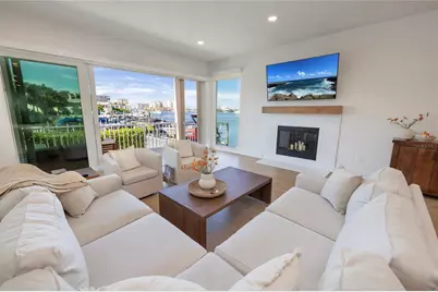 372 Larboard Way, Clearwater Beach, FL 33767 - Photo 12