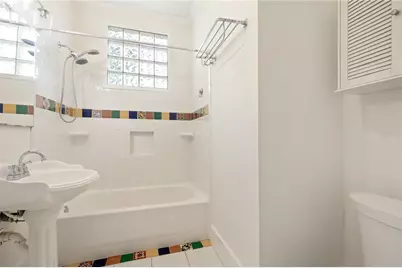 113 W Powhatan Avenue, Tampa, FL 33604 - Photo 18