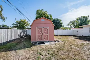 2208 Coit Rd, Clearwater, FL 33764 - Photo 18