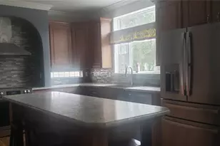 831 SW Bunn Dr, Lake City, FL 32024 - Photo 8