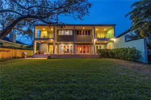 838 Monterey Blvd NE, Saint Petersburg, FL 33704 - Photo 12
