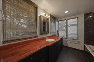 838 Monterey Blvd NE, Saint Petersburg, FL 33704 - Photo 32
