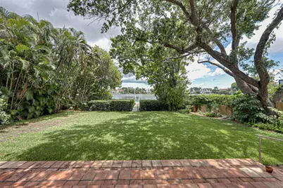 838 Monterey Boulevard NE, Saint Petersburg, FL 33704 - Photo 60