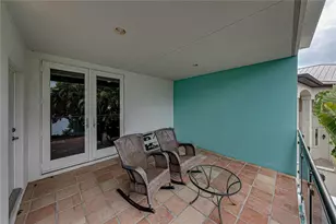 838 Monterey Blvd NE, Saint Petersburg, FL 33704 - Photo 34