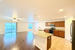 30750 Temple Stand Ave, Wesley Chapel, FL 33543 - Photo 24