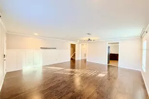 30750 Temple Stand Ave, Wesley Chapel, FL 33543 - Photo 8