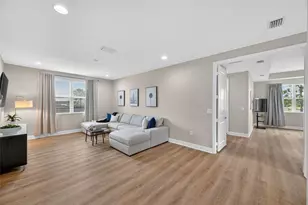 2871 Tarragona Wy, Wesley Chapel, FL 33543 - Photo 18