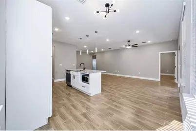 4015 N 29th Street, Tampa, FL 33610 - Photo 10