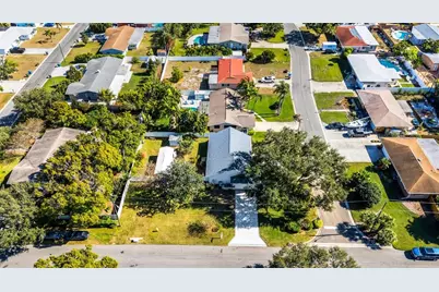 2010 7th Place SW, Largo, FL 33770 - Photo 56