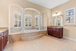 827 John Cressler Dr, Seffner, FL 33584 - Photo 22